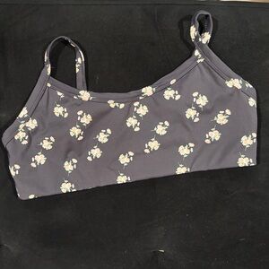 Aerie | American Eagle Women’s Navy Floral Sports Bra size Medium NWOT